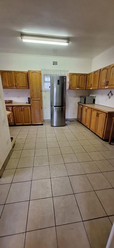 3 Bedroom Property for Sale in Goodwood Central Western Cape